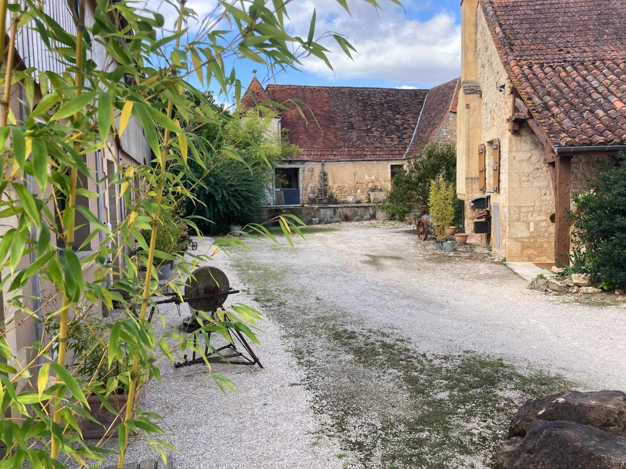 Cénac-et-Saint-Julien La Ferme De Maraval B&B 외부 사진
